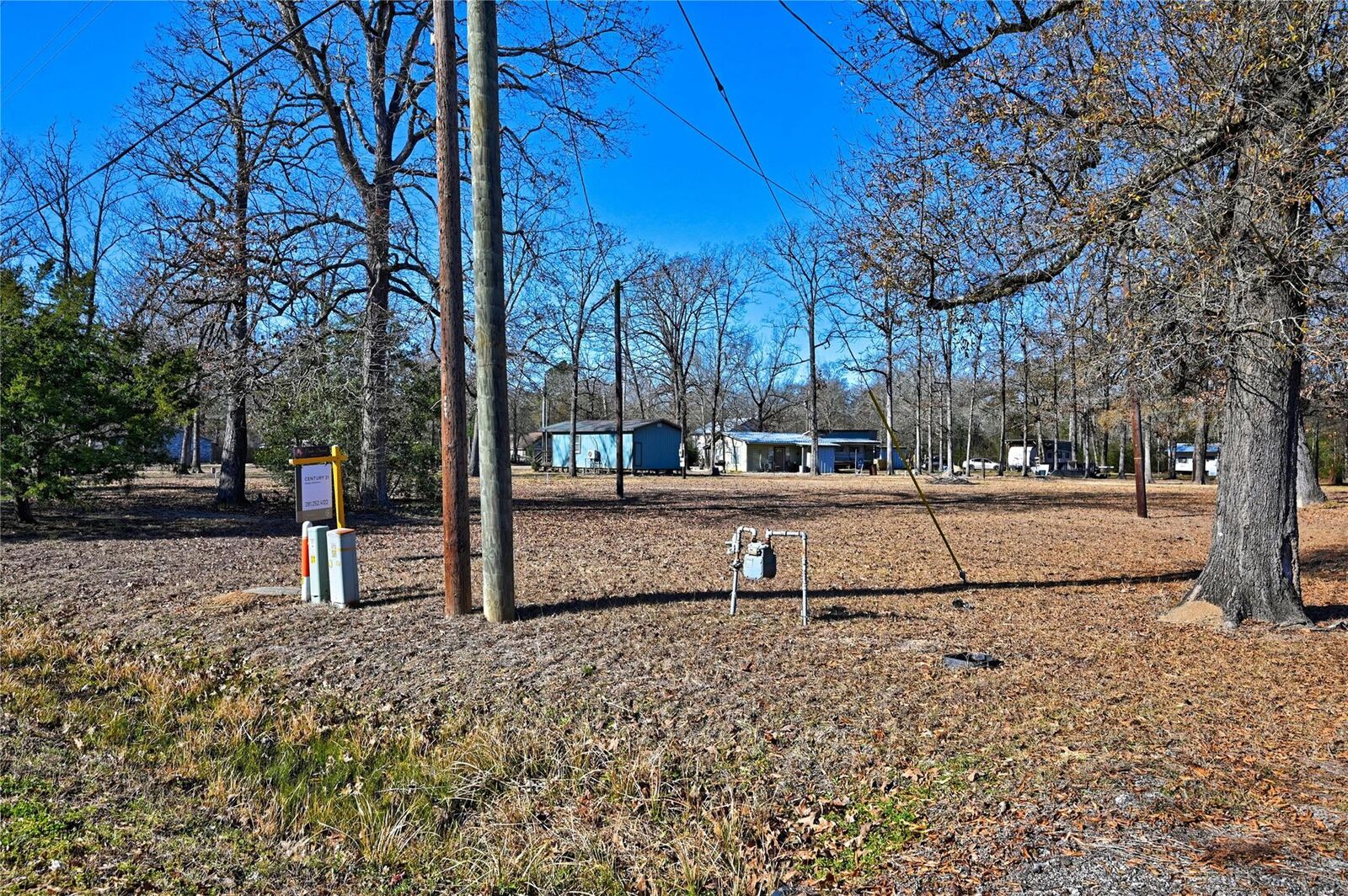 Property Photo:  236 Chris Brent Drive  TX 77351 