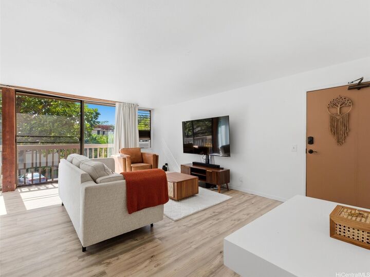 Property Photo:  84-707 Kiana Place 107B  HI 96792 