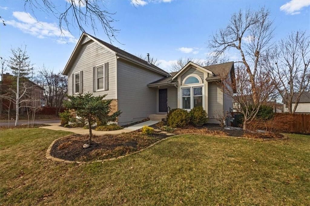 Property Photo:  15778 Horton Street  KS 66223 