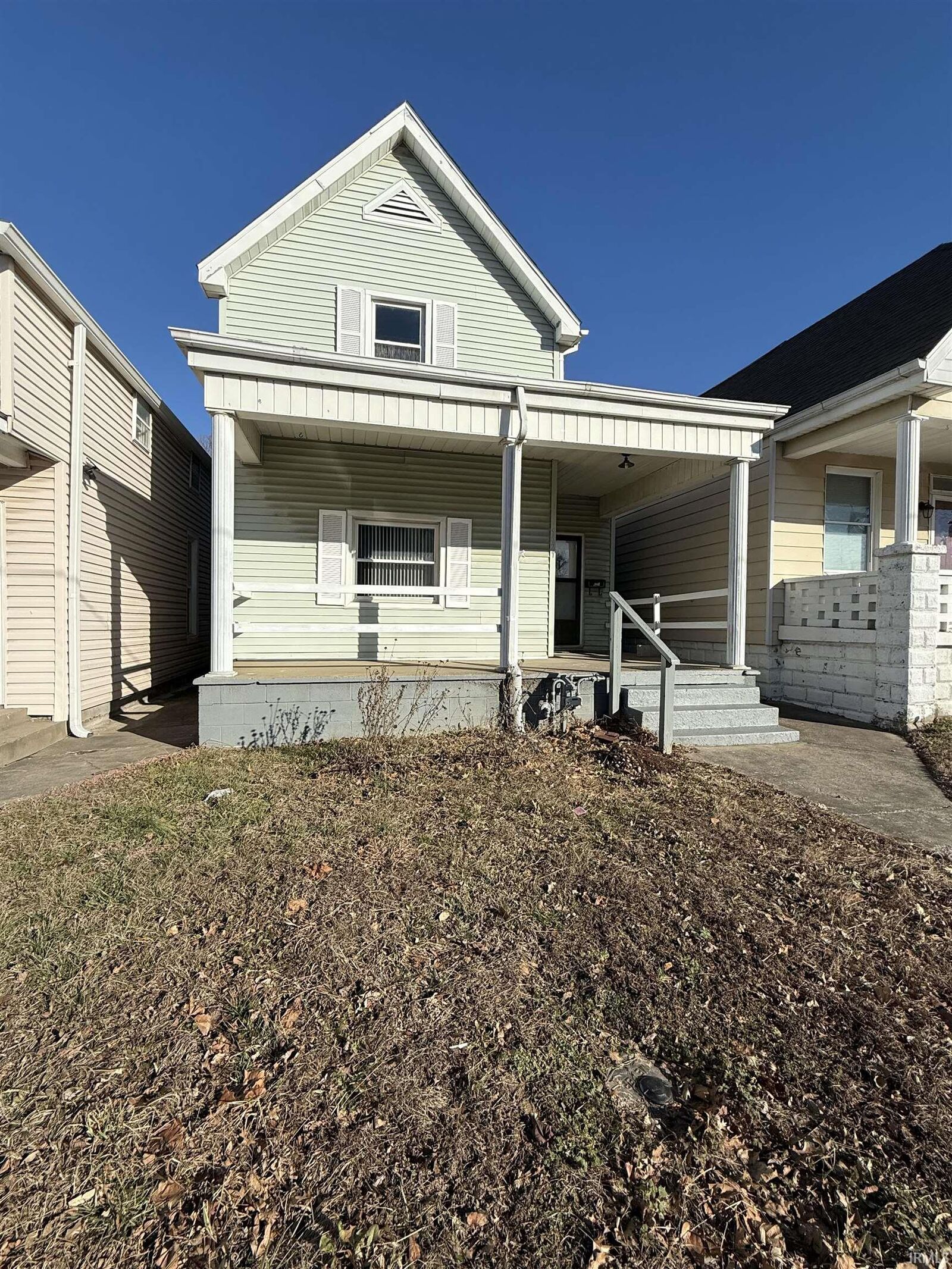 Property Photo:  1021 W Franklin Street  IN 47710 