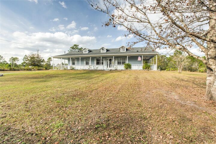 Property Photo:  20351 Sabal Street  FL 32833 