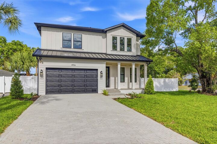 Property Photo:  2936 W Rogers Avenue  FL 33611 