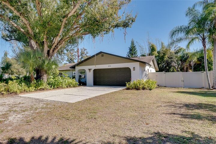 Property Photo: 2021 Allen Street FL 34223