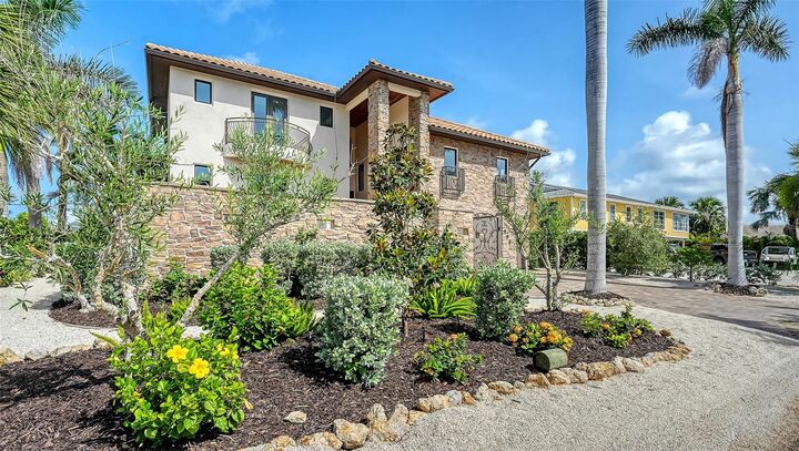 Property Photo:  795 Marbury Lane  FL 34228 