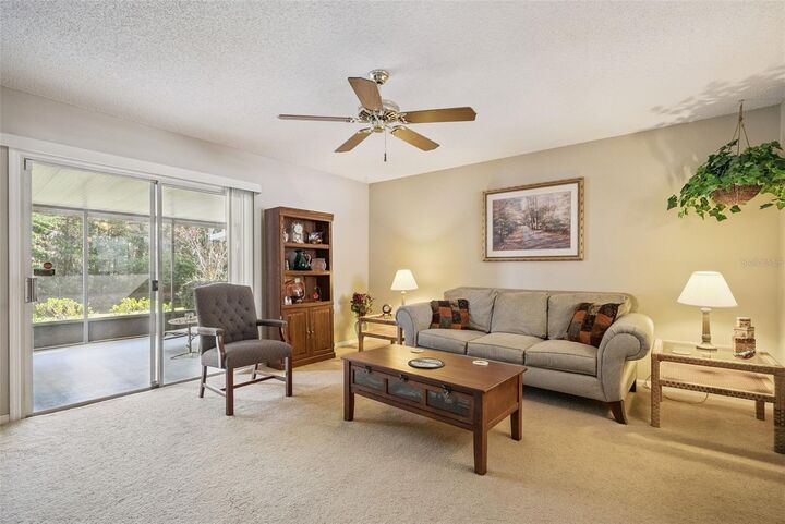 Property Photo:  543 Green Spring Circle  FL 32708 