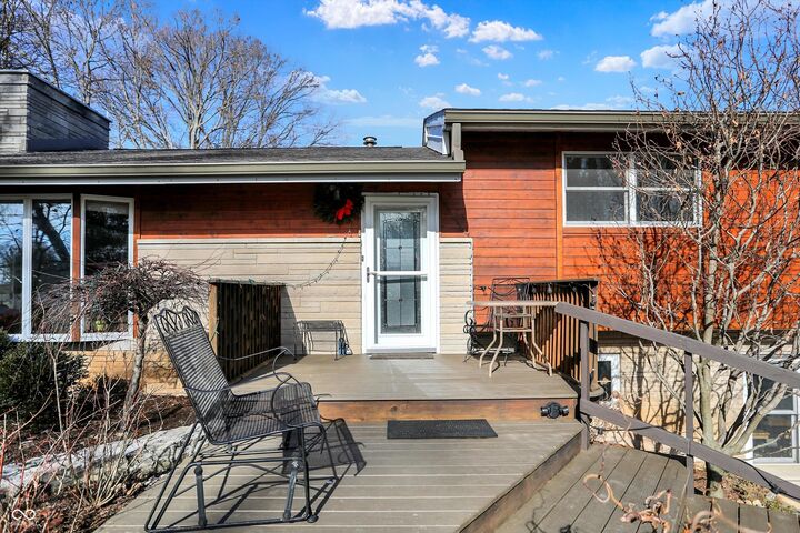 Property Photo: 609 E Audubon Drive IN 47408