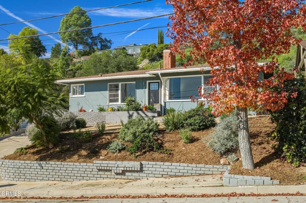 Property Photo:  4487 Rising Hill Road  CA 91001 