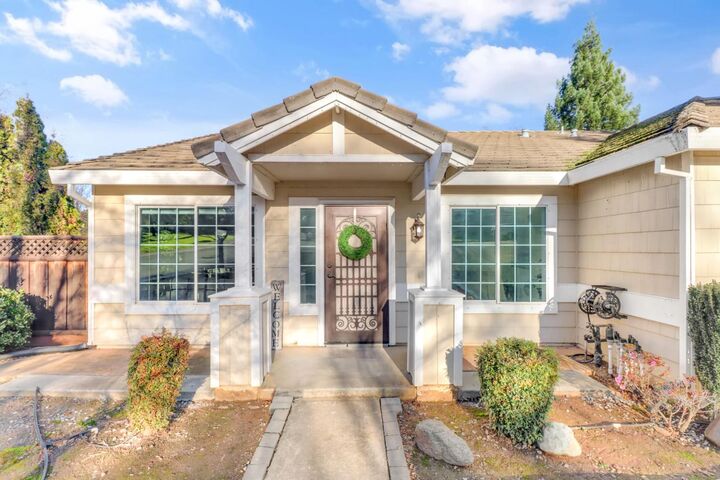 Property Photo:  3901 Watsonia Glen Drive  CA 95762 