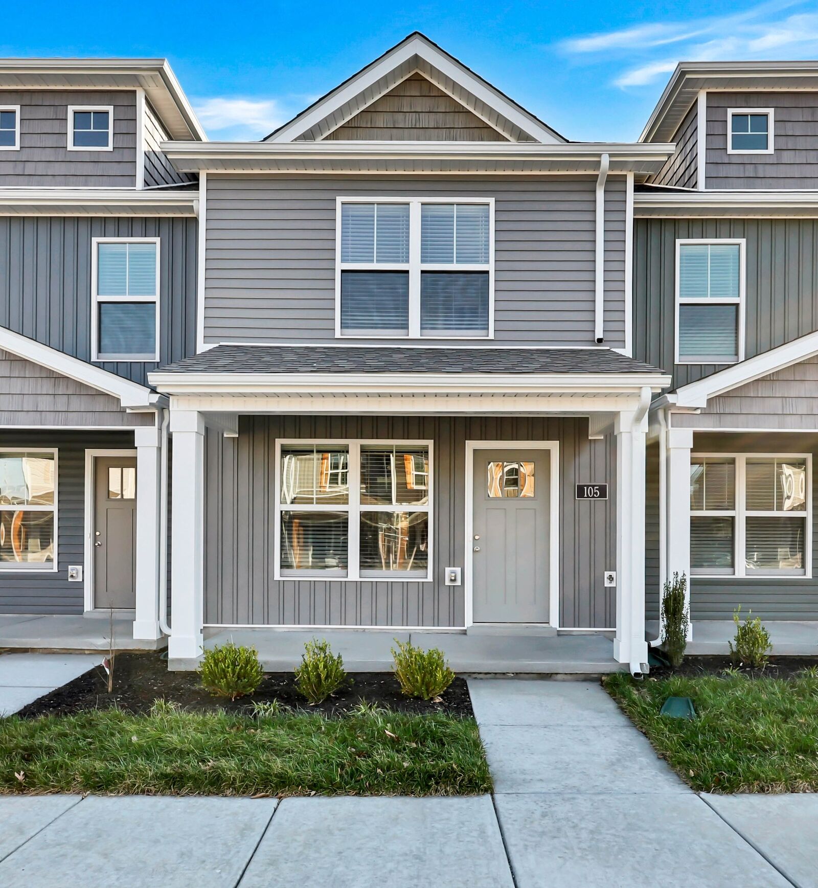 Property Photo: 105 Quarry Point Dr TN 37043