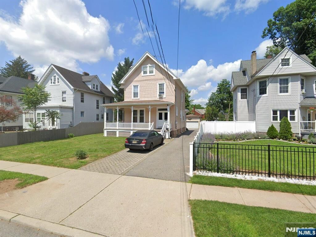 Property Photo:  64 Knickerbocker Road #2 - 2nd Flo  NJ 07631 