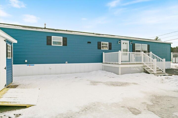 Property Photo:  29 Lowell Road  NH 03079 