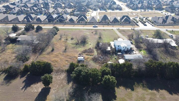 Property Photo:  2531 Mathis Rd  TX 76063 