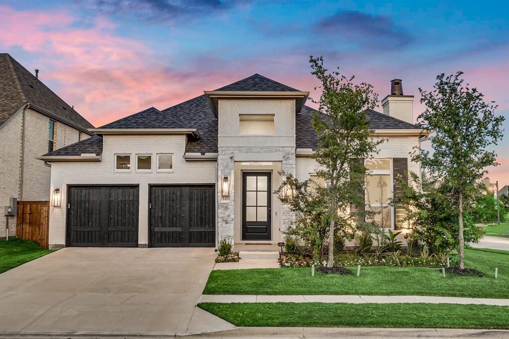 Property Photo:  8401 Wembley  TX 75056 