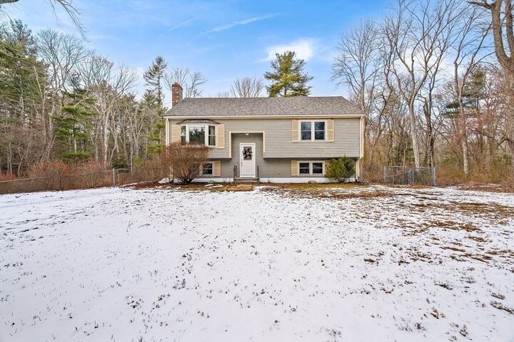 Property Photo:  26 Barrows Ct  MA 02766 
