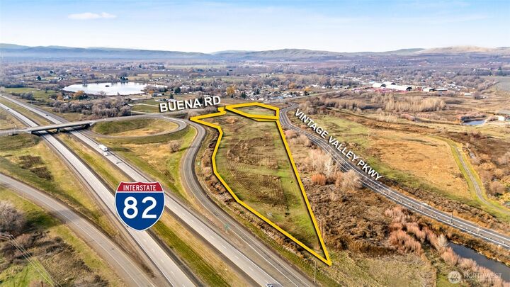 Property Photo:  0  Buena Rd  WA 98953 