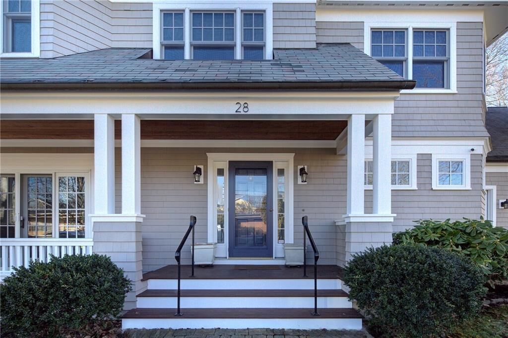 Property Photo:  28 Pond Avenue  RI 02840 