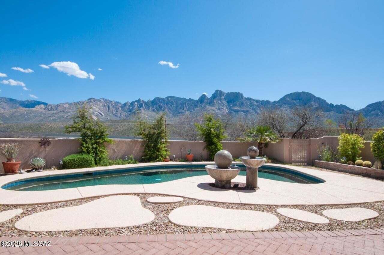 Property Photo:  11506 N Civano Place  AZ 85737 