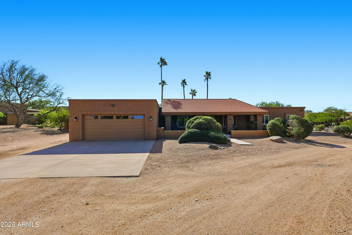 Property Photo:  5701 E Dale Lane  AZ 85331 