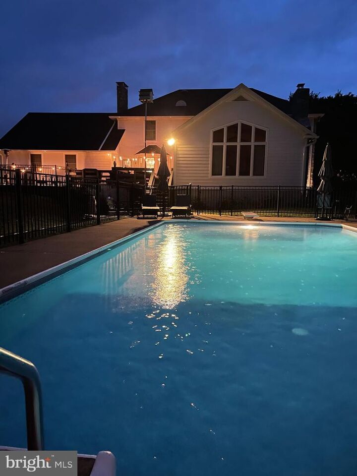 Property Photo:  819 Armistead Street  VA 22601 