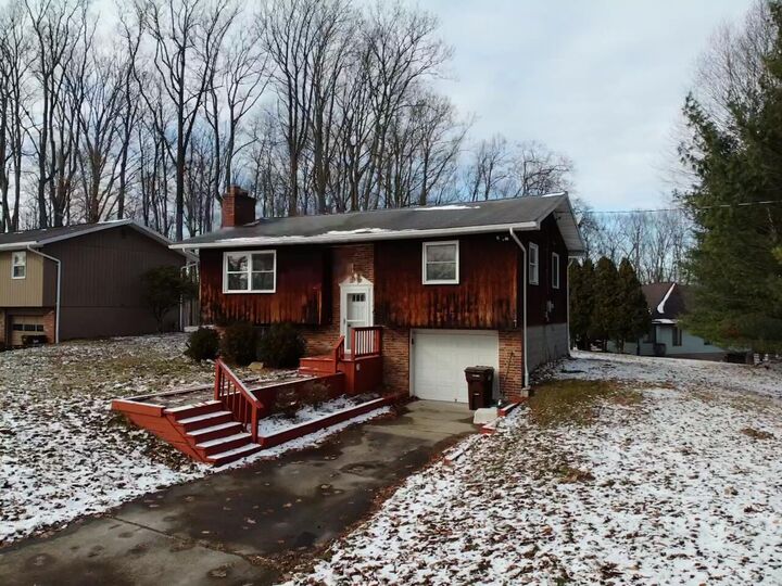 Property Photo:  141 Davy Ct  PA 15801 