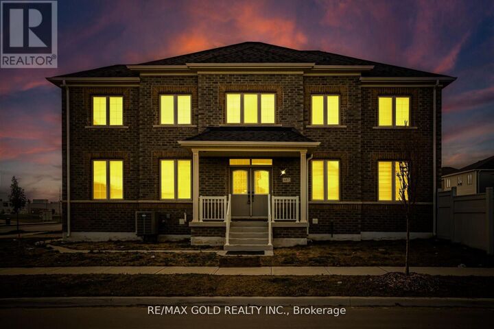 Property Photo:  687 Anishinaabe Drive  ON L6V 3Y5 