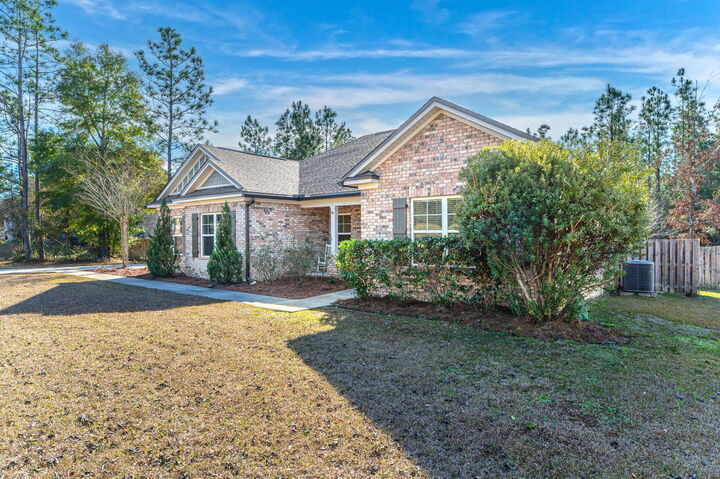 Property Photo:  1524 Mill Creek Drive  FL 32531 