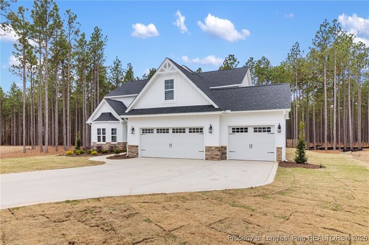 Property Photo:  1117 Wolf Pine Court  NC 28311 