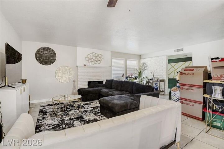 Property Photo: 2765 Heritage Court NV 89121
