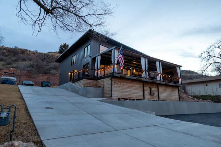 Property Photo:  563 Comanche Drive  TX 79404 