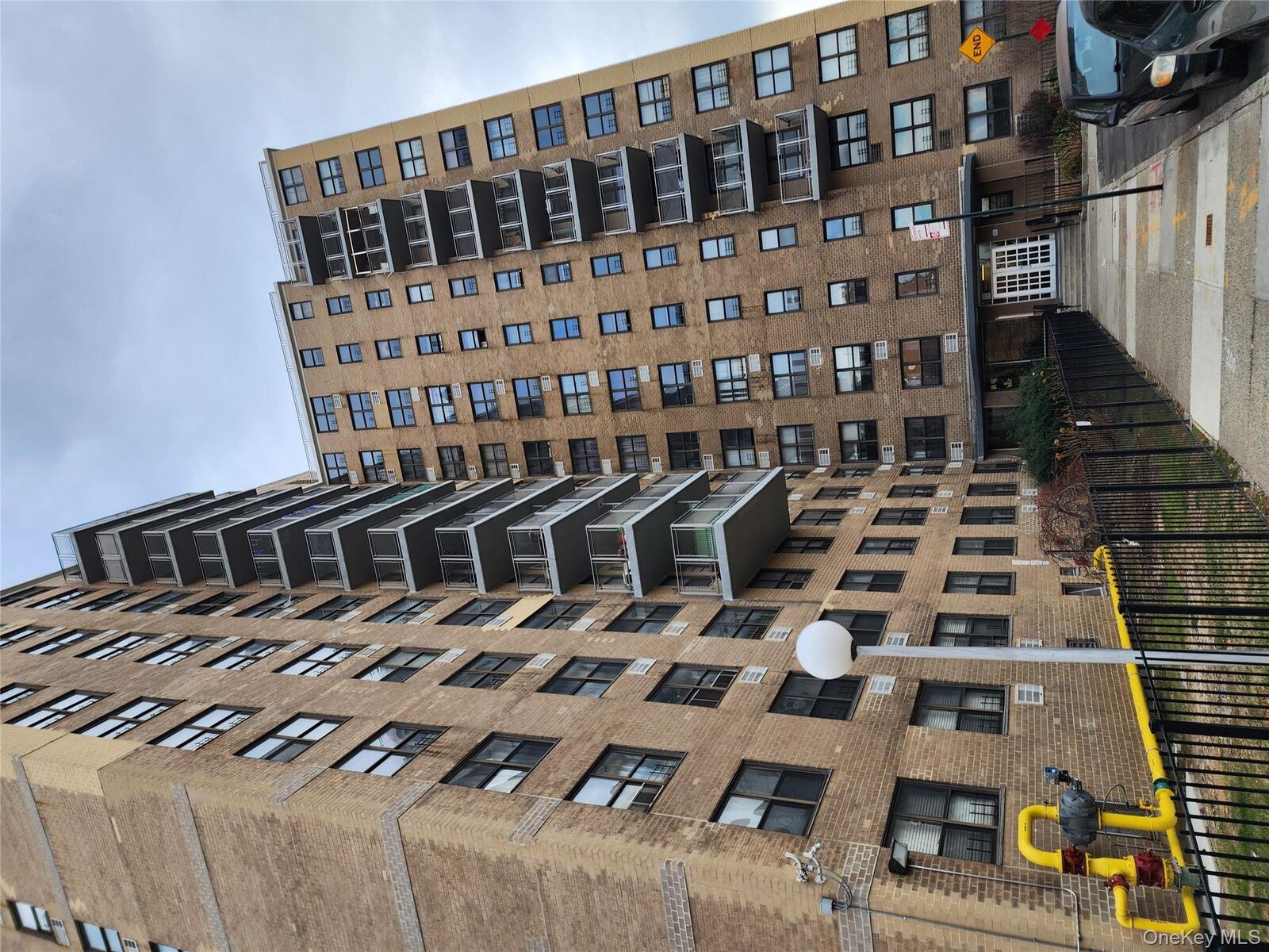 Property Photo:  1966 Newbold Avenue 1502  NY 10472 