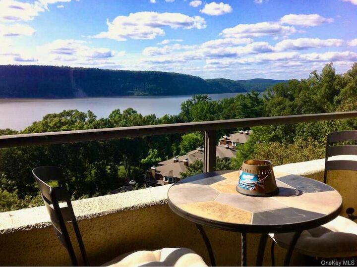 Property Photo:  1 David 7L  NY 10701 