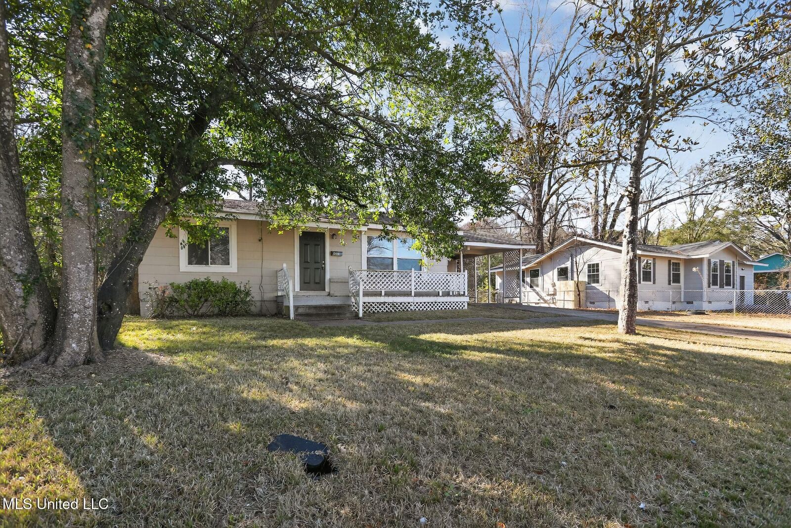 Property Photo:  421 Benning Road  MS 39206 