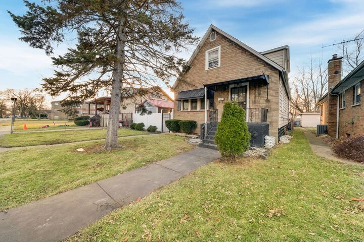 Property Photo:  14446 Des Plaines Street  IL 60426 