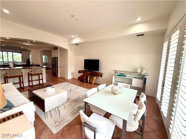 Property Photo:  2659 Bolero Drive 3  FL 34109 