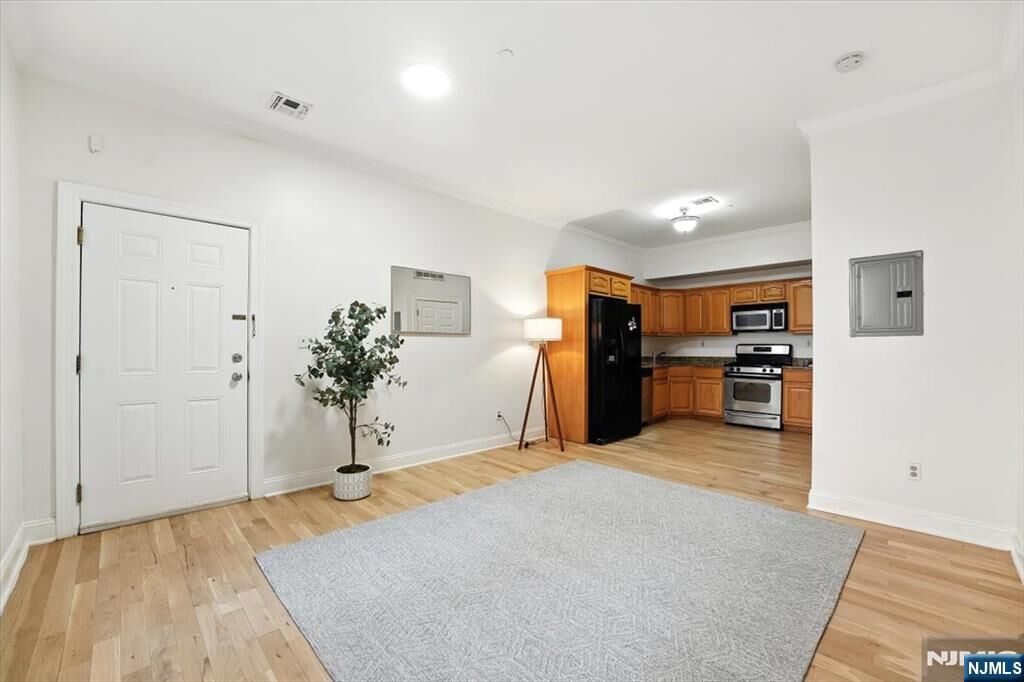 Property Photo:  85 Broadway 1E  NJ 07306 