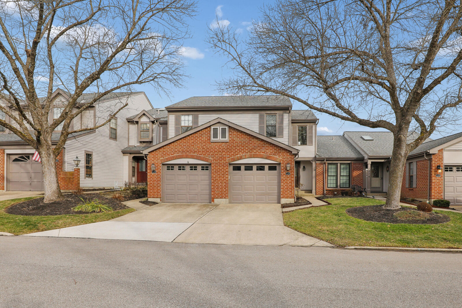 Property Photo:  1576 Greens Edge Drive  KY 41042 