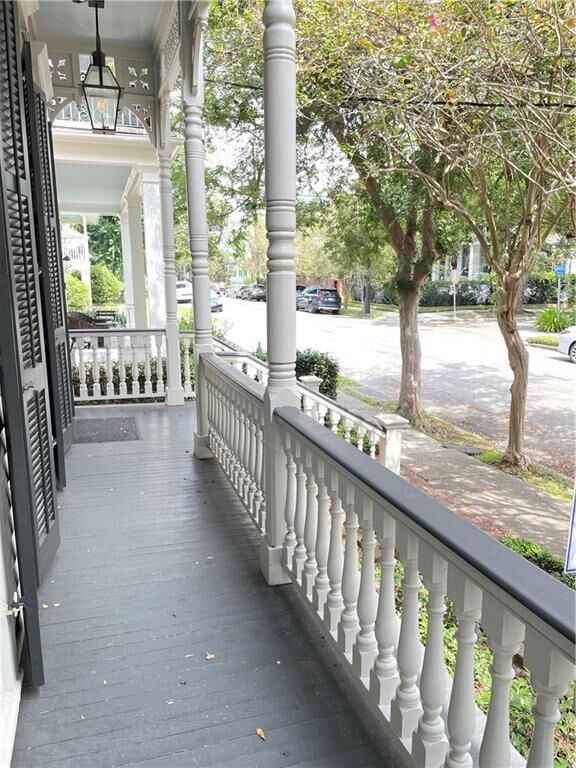 Property Photo:  1218 Soniat Street  LA 70115 