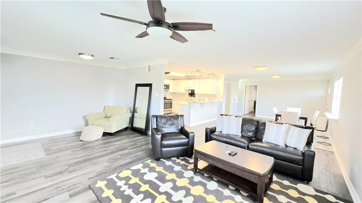 Property Photo: 150 Forest Drive LA 70037