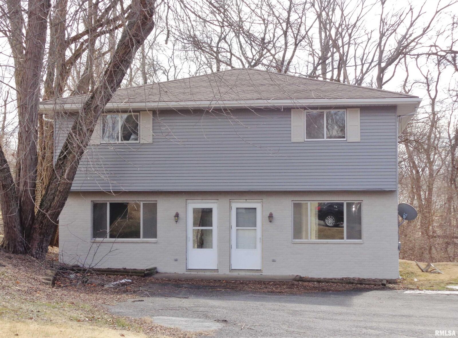 Property Photo:  4726 W Merol Court A  IL 61604 