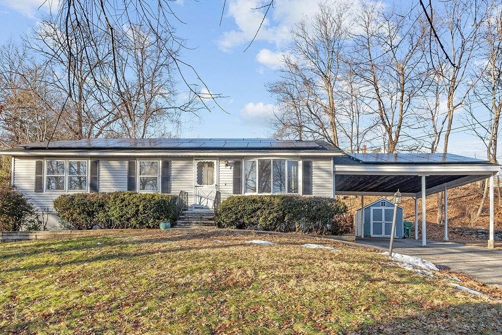 Property Photo:  5 Catherine St  MA 01510 