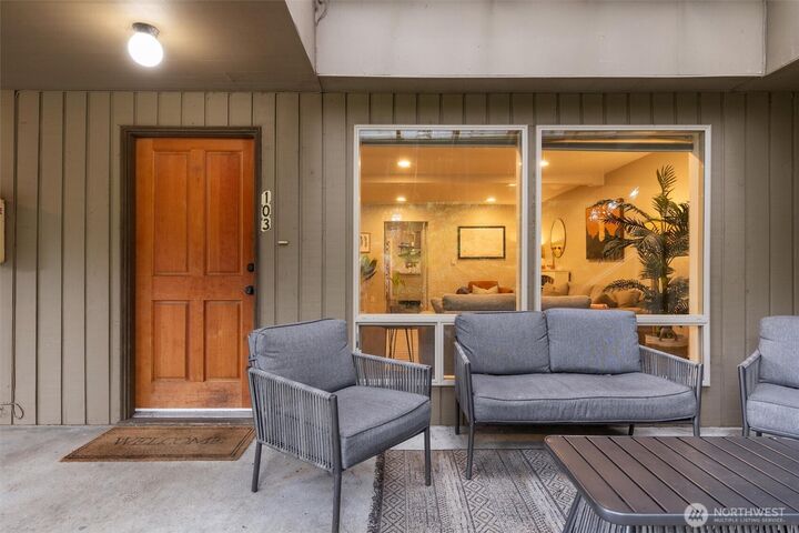 Property Photo:  8515  Main Street 103  WA 98026 