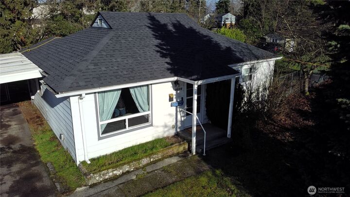 Property Photo:  8510  33rd Avenue S  WA 98499 