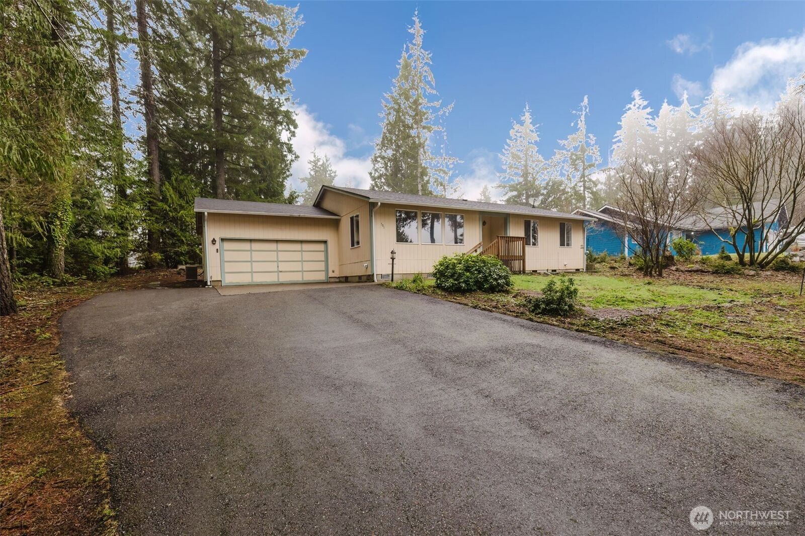 Property Photo: 501 E Saint Andrews Drive WA 98584
