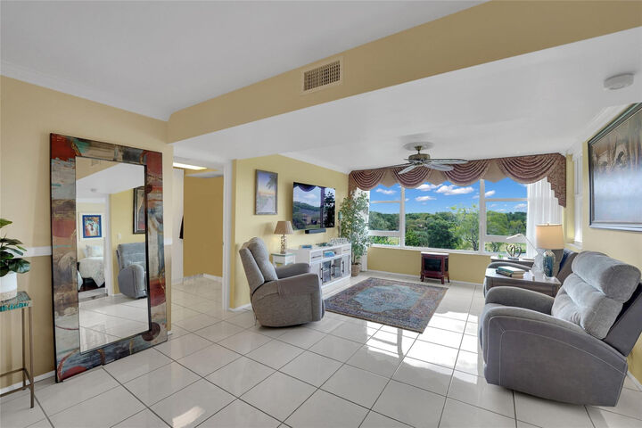Property Photo:  4145 Cypress Reach Court 505  FL 33069 