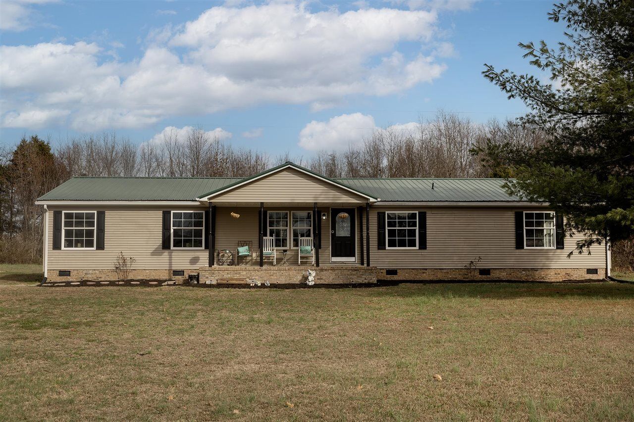 Property Photo:  220 W Bogle Road  KY 42274 