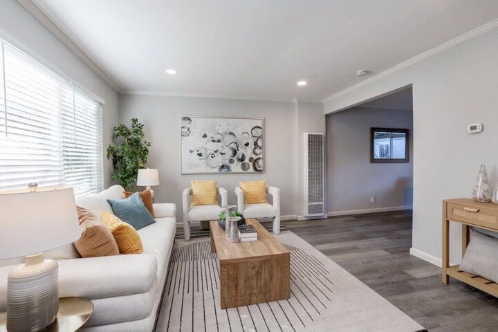 Property Photo:  1912 Vinedale Square  CA 95132 