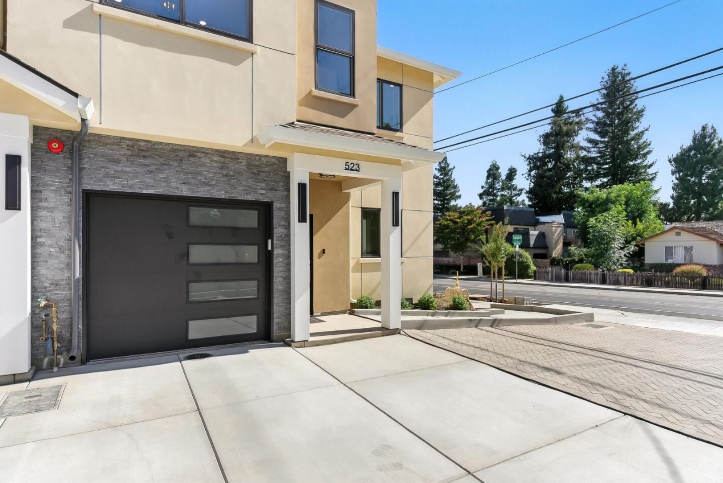 Property Photo: 523 Union Avenue CA 95008