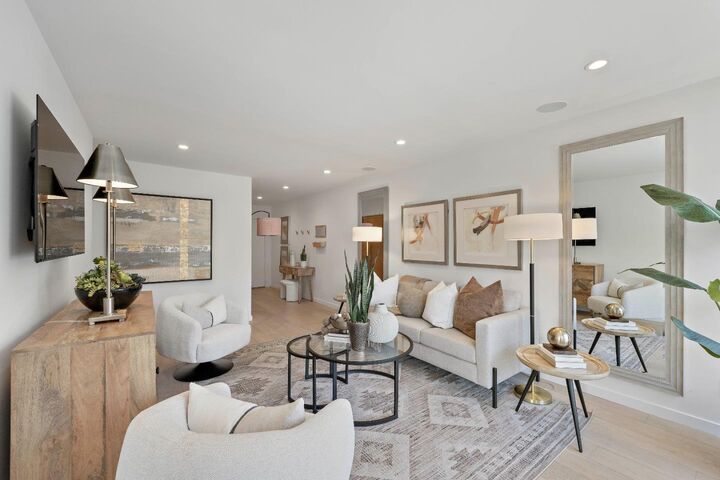 Property Photo:  770 Bryant Street  CA 94301 