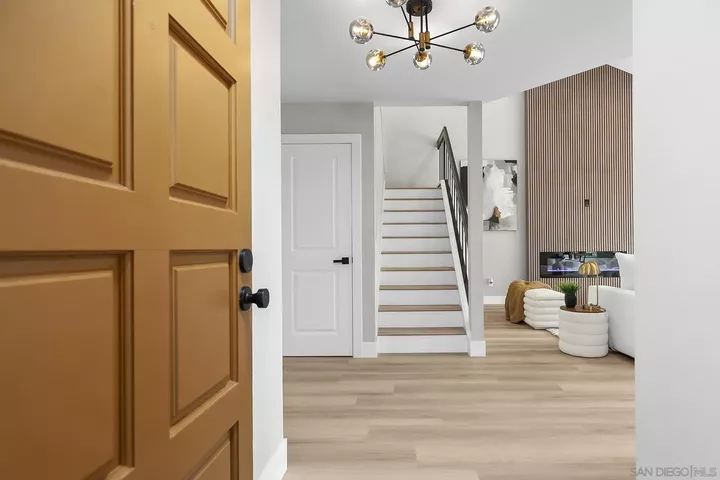 Property Photo:  3226 Old Heather Road  CA 92111 