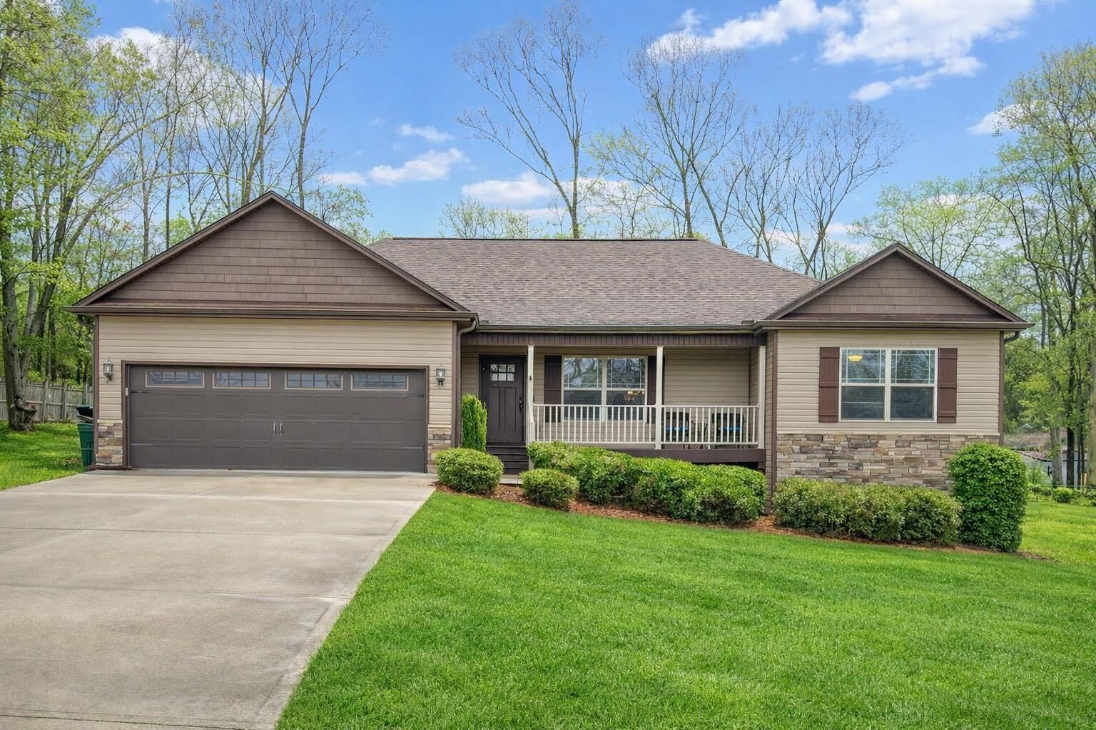 Property Photo:  223 Brittany Road  SC 29341 